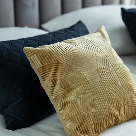 Cozy With Air Conditioner And Parking By Renters Βαρσοβία